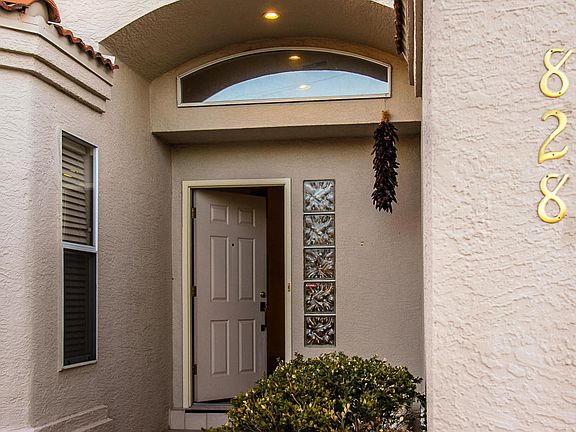 4th image of 828 Calle Coronado SE