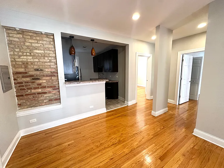 7238 S Coles Ave — Photo 2