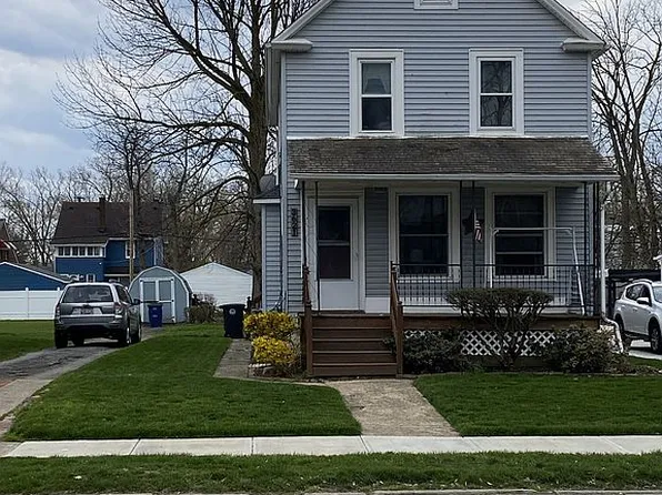 3621 Bader Ave, Cleveland, OH 44109