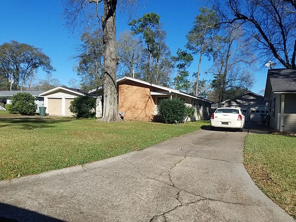 3rd image of 4710 Dellwood Ln