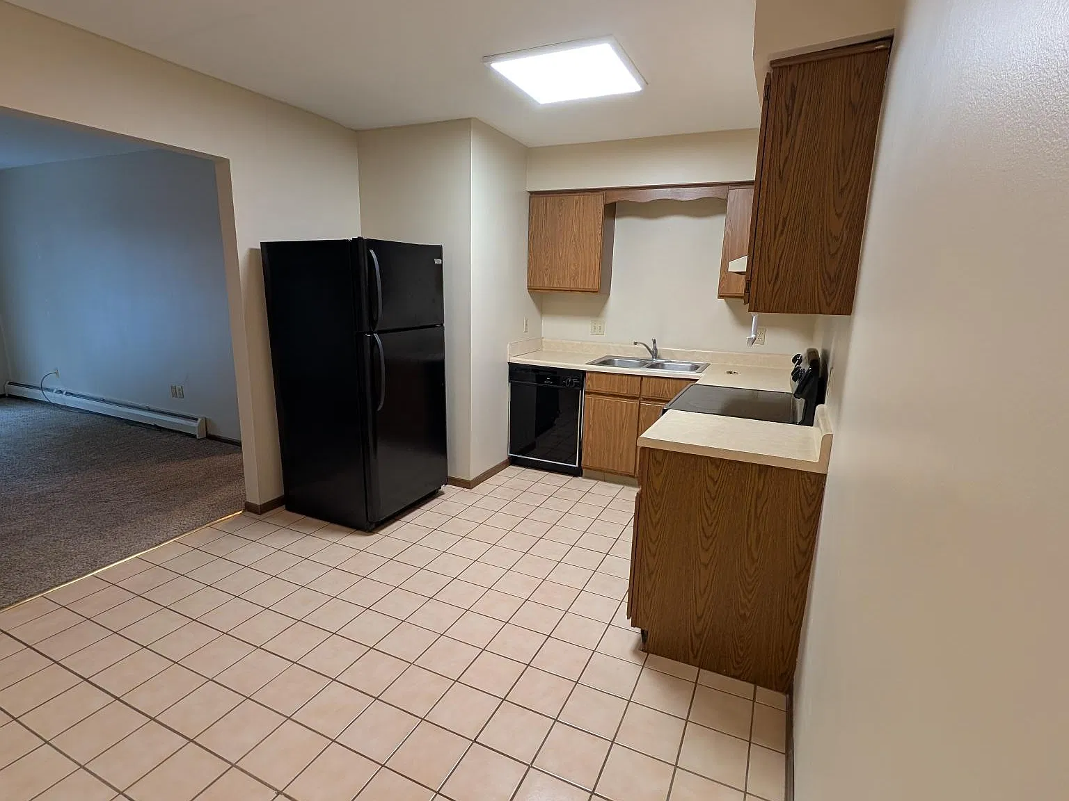 1 bed, 700 sqft, $875 — Photo 3