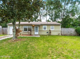 5546 Green Forest Dr, Jacksonville, FL 32244