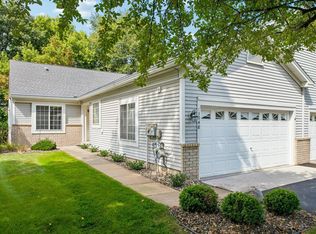 13048 Falcons Way, Savage, MN 55378