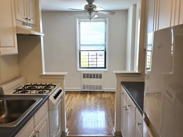 61-10 183rd Street image 4 of 19