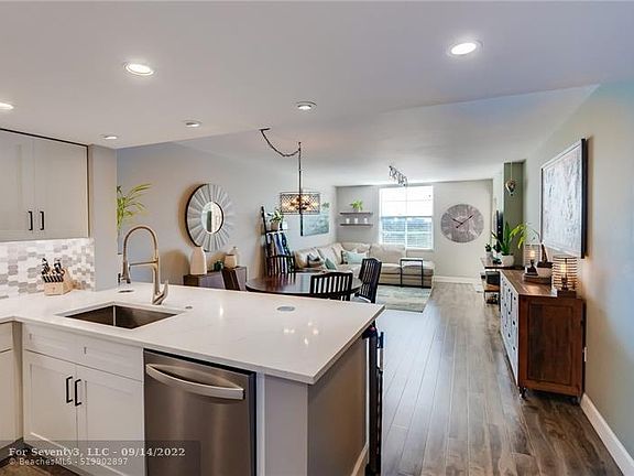4th image of 520 SE 5th Ave APT 3609
