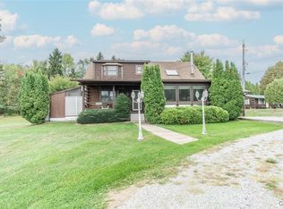 7176 Beadles Point Rd, Cape Vincent, NY 13618