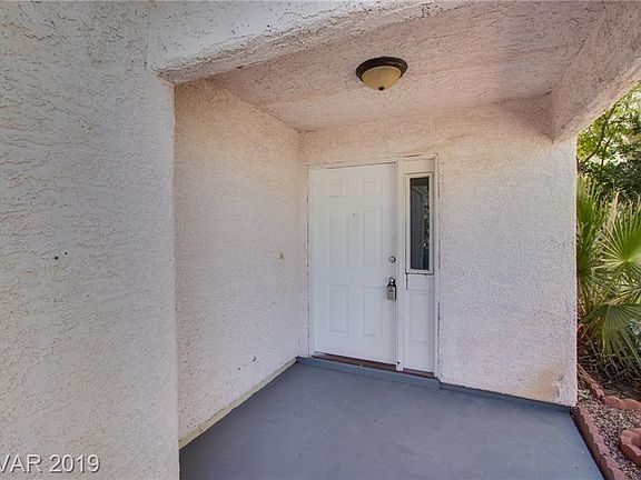 3rd image of 8201 Confetti Cir