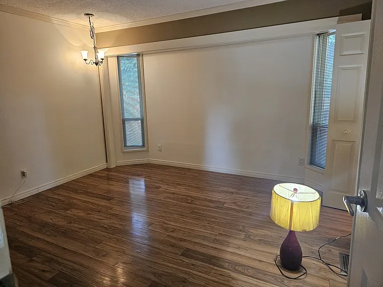 8140 Cade Barr St — Photo 5