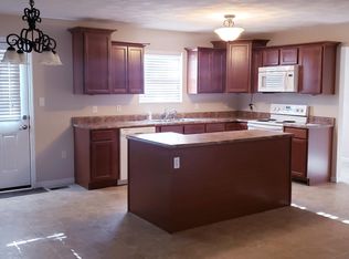 108 W Maple St #108, Gillespie, IL 62033