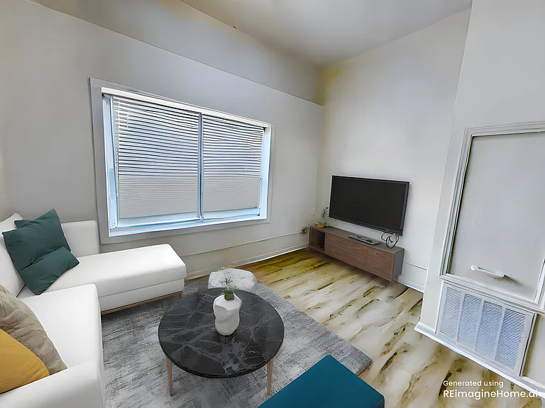 828 Campbell St — Photo 7