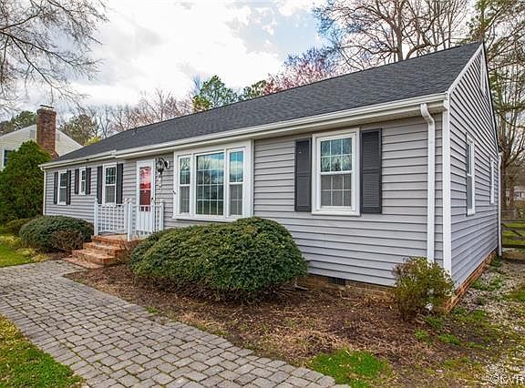 2nd image of 2412 Lauderdale Dr