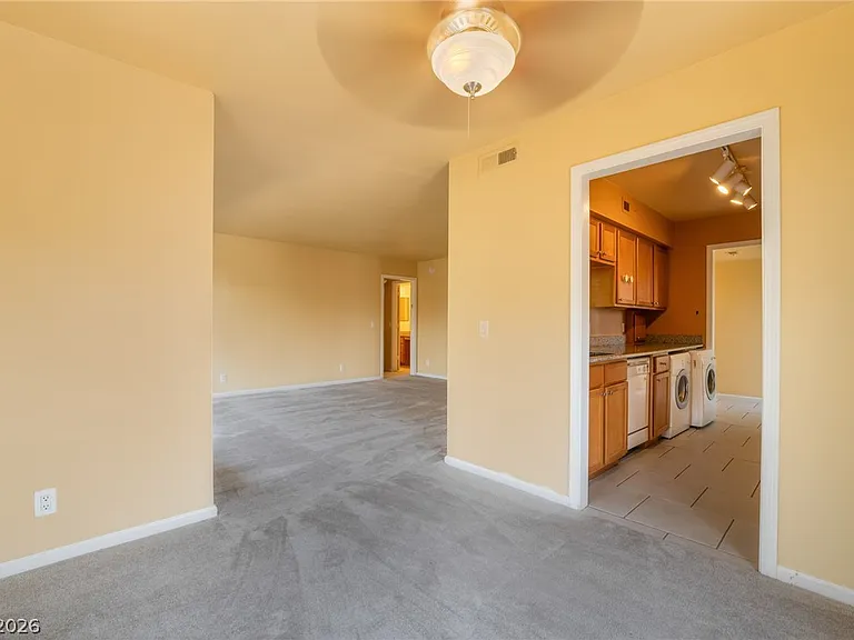 2843 Geary Pl #3102 — Photo 10