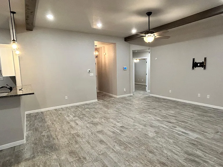 1614 Curlew Ln — Photo 8