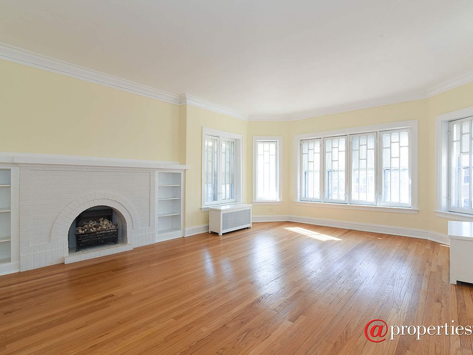1st image of 6329 N Claremont Ave