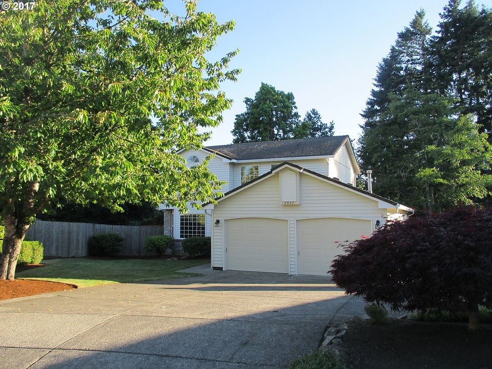 1st image of 2927 NE 95th St