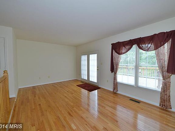 2nd image of 12415 Abbey Knoll Ct