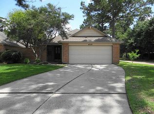 4202 Villa Hill Dr, Kingwood, TX 77345