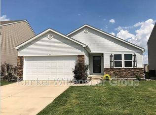 108 Meadowcrest Dr, Belleville, IL 62221