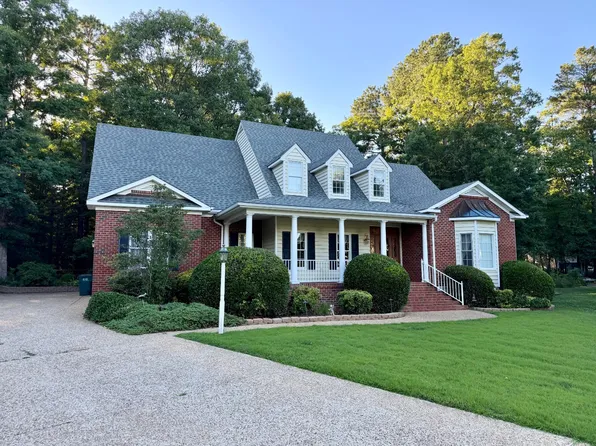 3312 Merritt Ct, Glen Allen, VA 23060