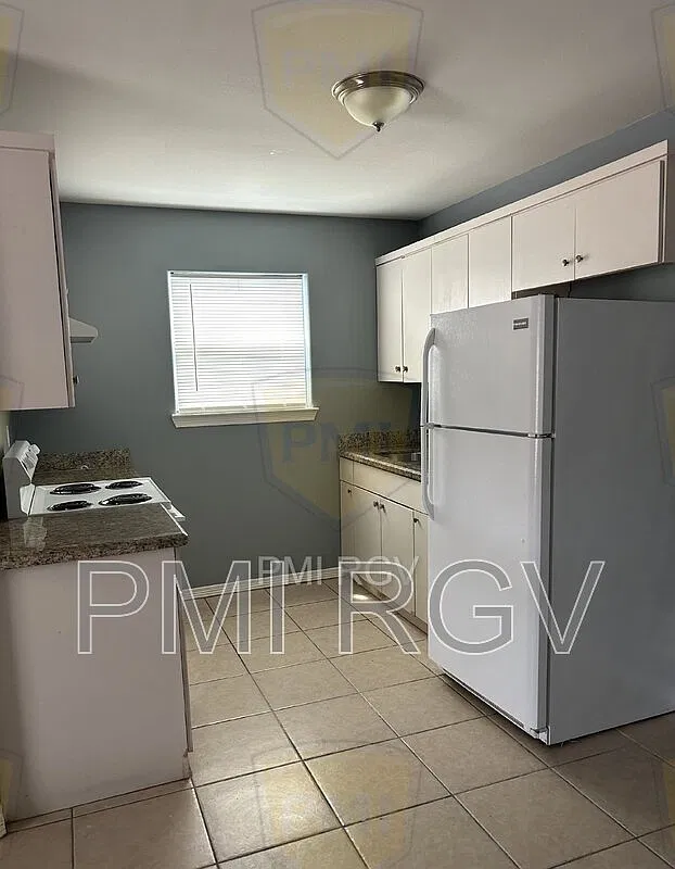 1 bed, 1.0 bath, $650 — Photo 3