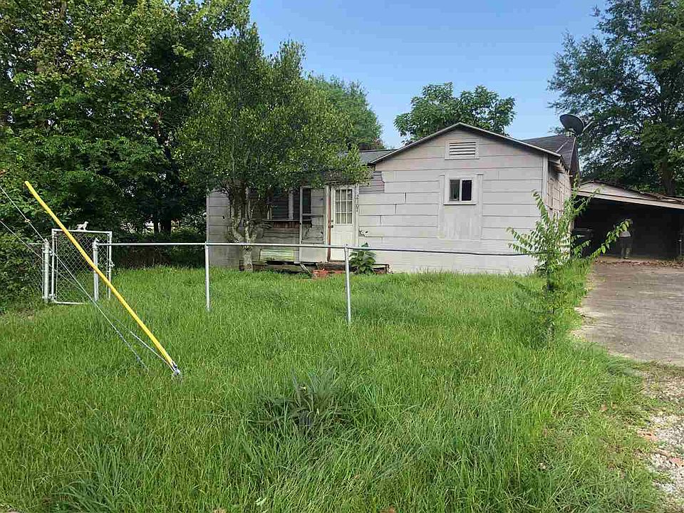 1st image of 2107 Queen Ave