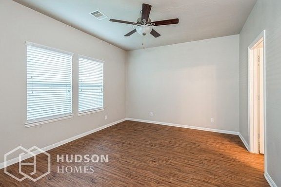 4th image of 19018 Ayston Dr