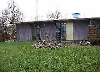 2nd image of 28304 W River Rd