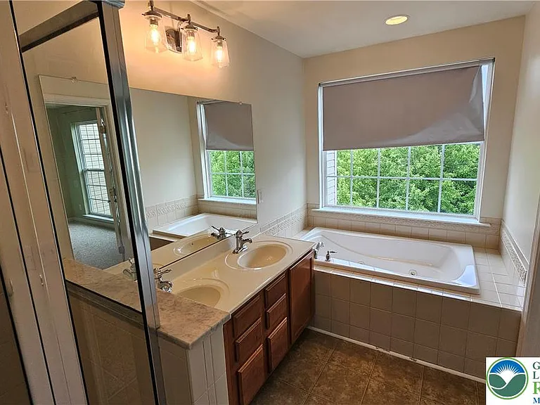 5262 Chandler Way S — Photo 16