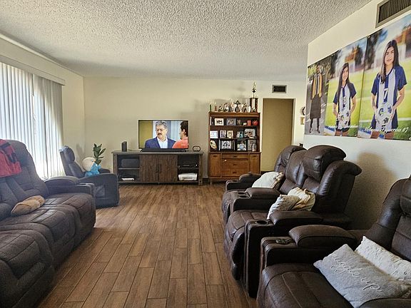 2nd image of 8415 N 47th Dr