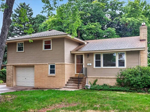 561 54th Ave NE, Fridley, MN 55421