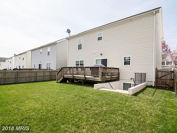 4th image of 90 Glacier Way