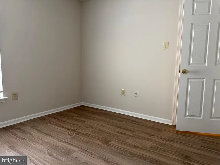 42 Madison Way — Photo 26