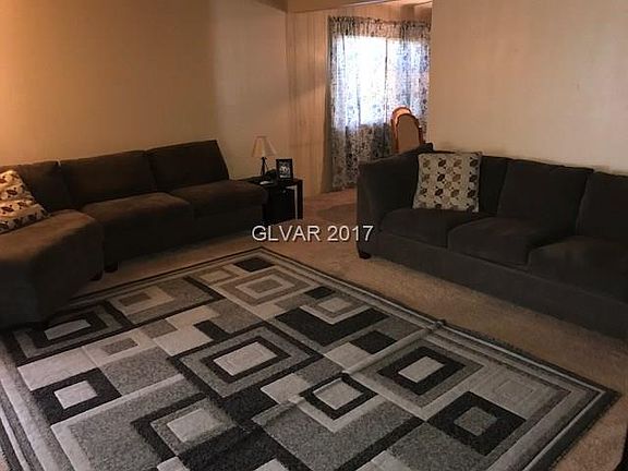 3rd image of 228 Colleen Dr