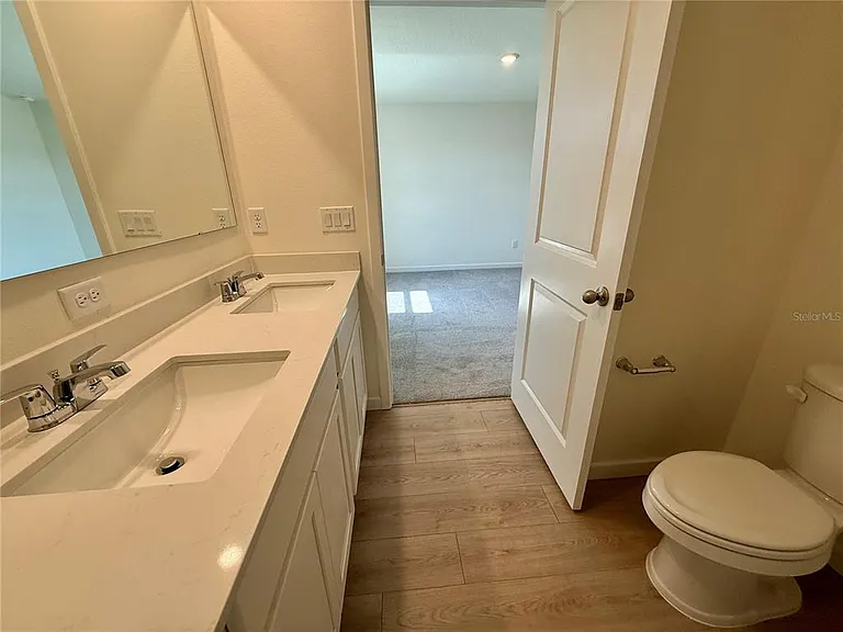 18197 Cider Mill Ln — Photo 23