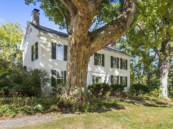 55 Monument Avenue, Bennington, VT 05201