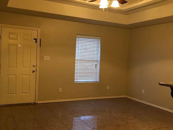 4th image of 1801 S Kumquat St