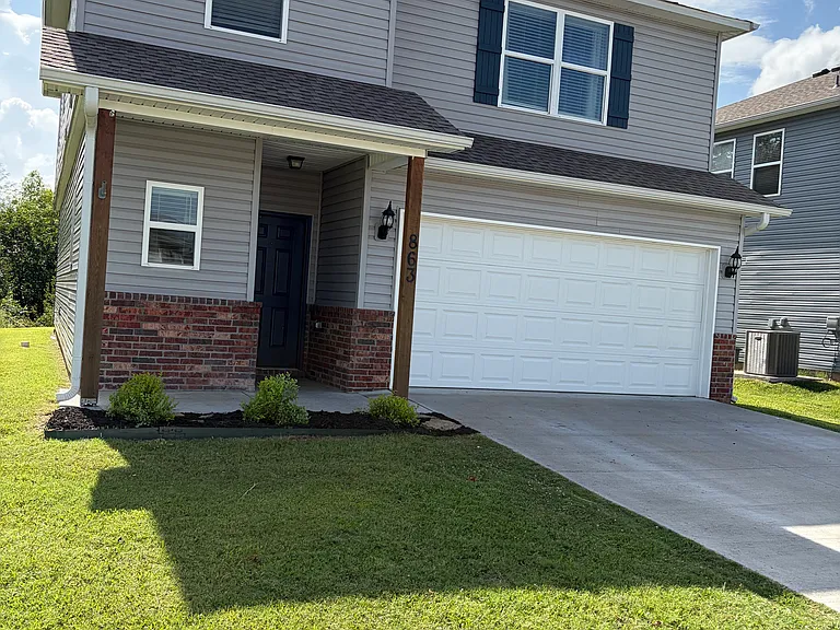 863 E Sparrow Cir — Photo 23
