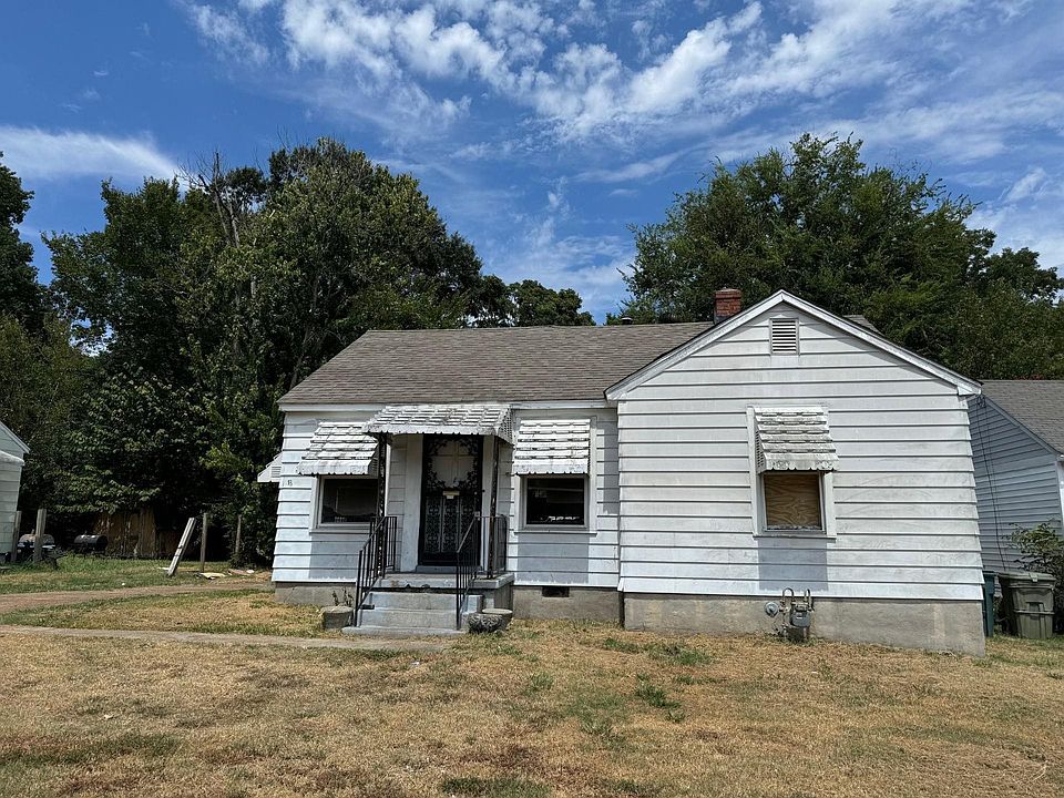 2nd image of 3748 Mayflower Ave