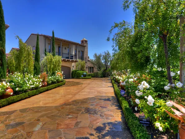 21 Seclusion, Irvine, CA 92618