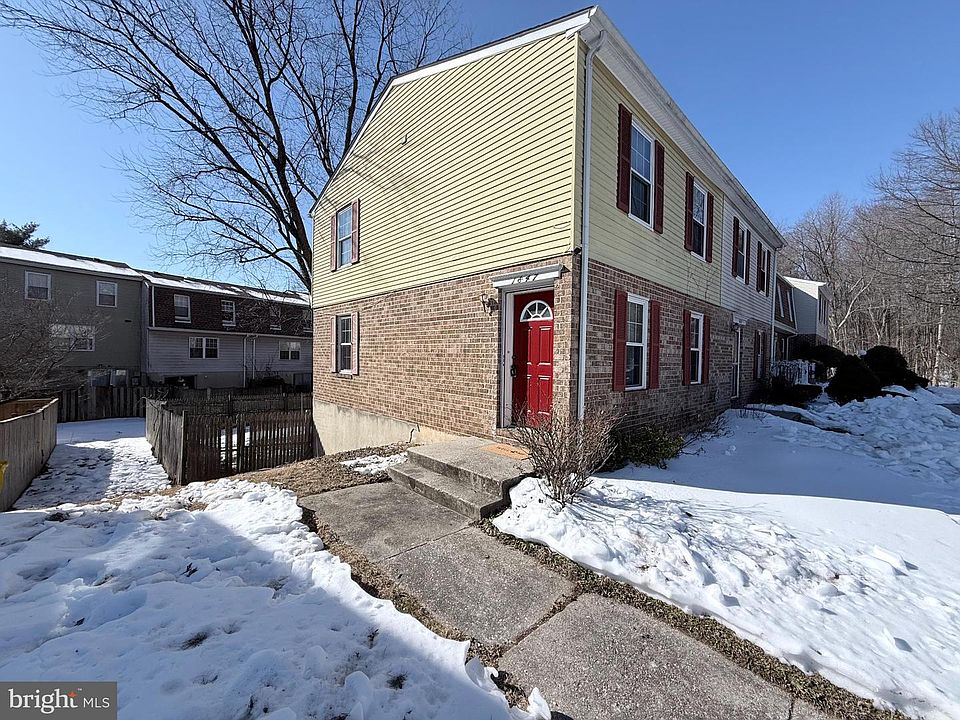 1st image of 1847 Blue Jay Ct