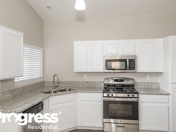 5th image of 2621 Lake Martin Ct