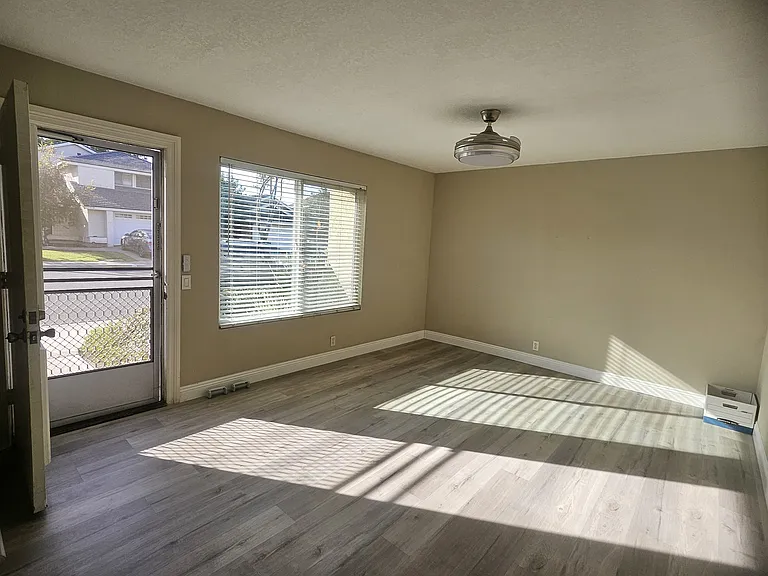 39 Meadowgrass — Photo 2