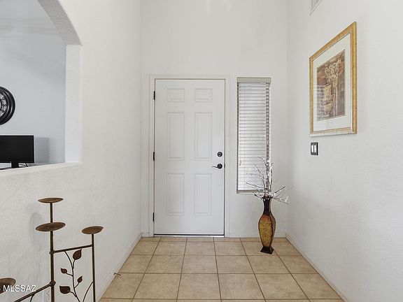 4th image of 10605 E Heartleaf Willow Dr