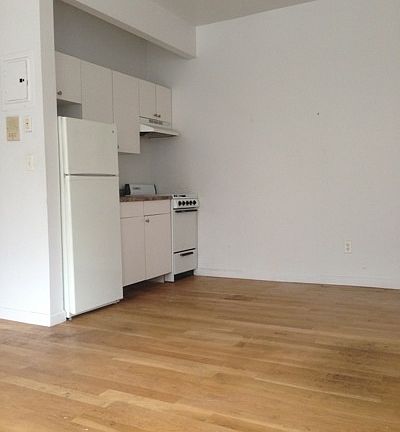 4th image of 201 E 118th St APT 3E