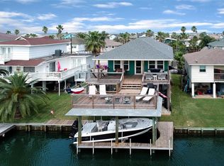 410 Ling St, Bayou Vista, TX 77563