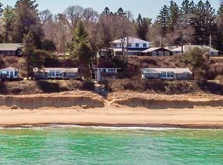 15860 Lakeshore Rd, Union Pier, MI 49129