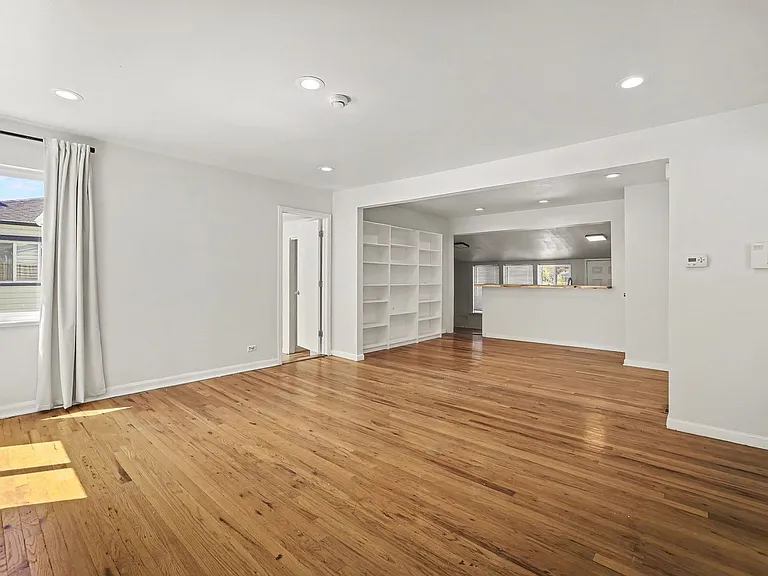 1945 S Irving St — Photo 3