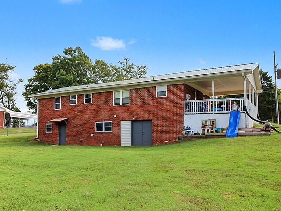 4th image of 4815 Rose Ave NW
