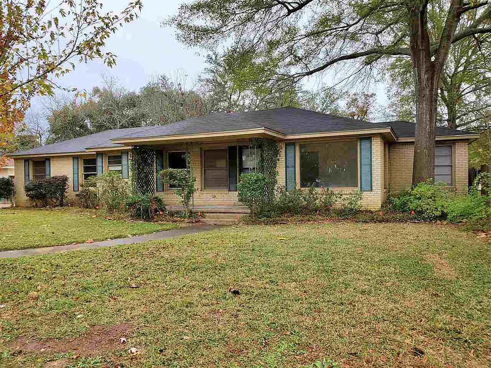 1st image of 312 McNee Dr
