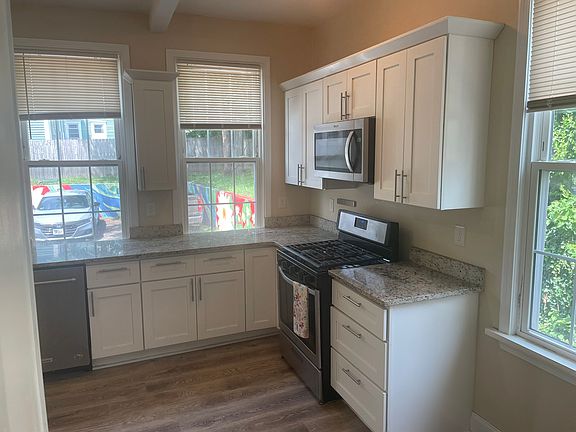 5th image of 70 John St #1